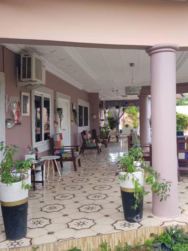 Nana Adu Guest House Koforidua المظهر الخارجي الصورة